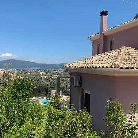 Nikoleta Villa Apolpaina